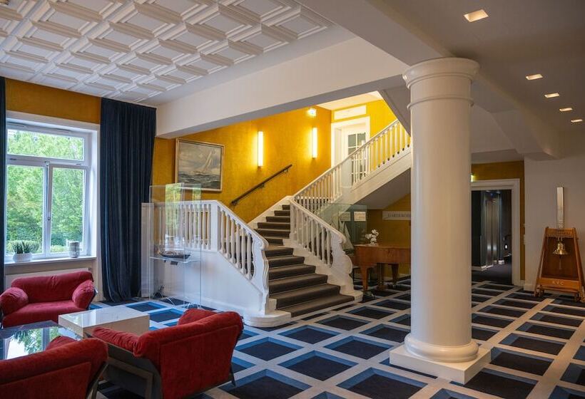 فندق Kieler Yacht Club