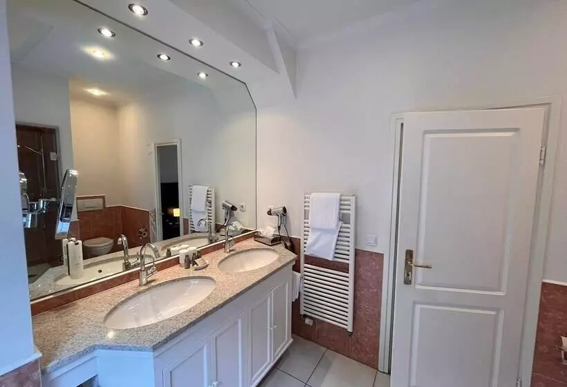 ホテル Kieler Yacht Club