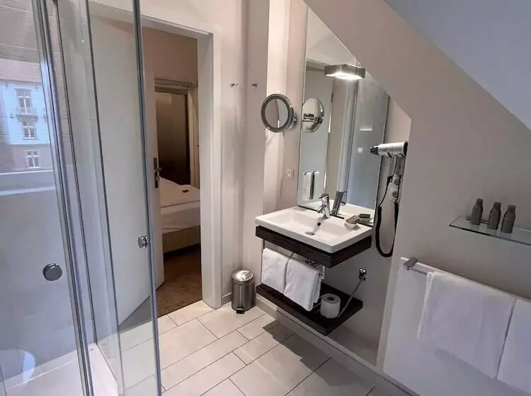 ホテル Kieler Yacht Club