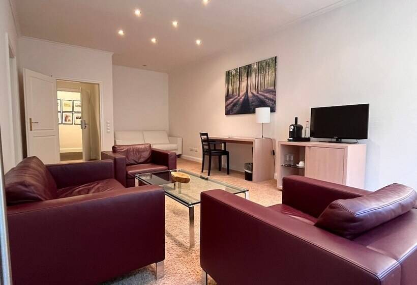 فندق Kieler Yacht Club