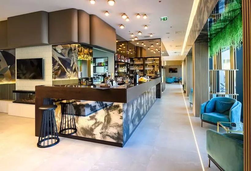 Hotelli Marinus Beach