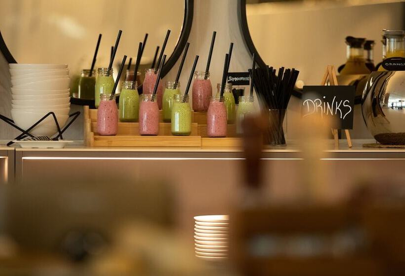 호텔 Marinus Beach