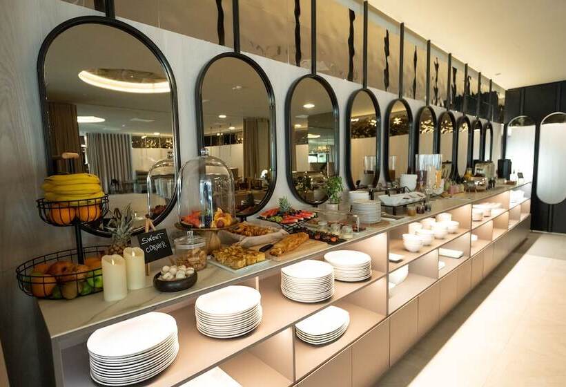 호텔 Marinus Beach