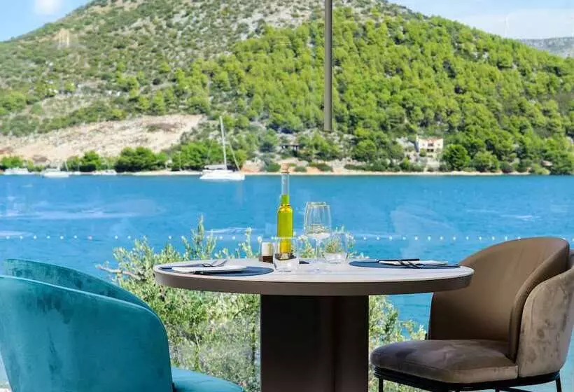 Hotelli Marinus Beach