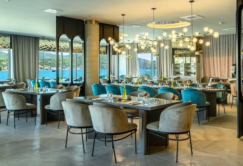 호텔 Marinus Beach