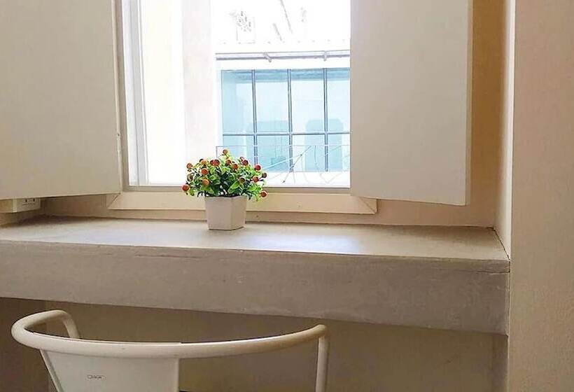 Отель Remember @ Phuket Town