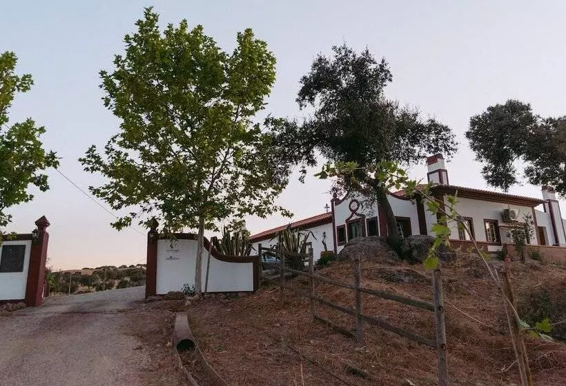 田舎風ホテル Herdade Da Caniceira