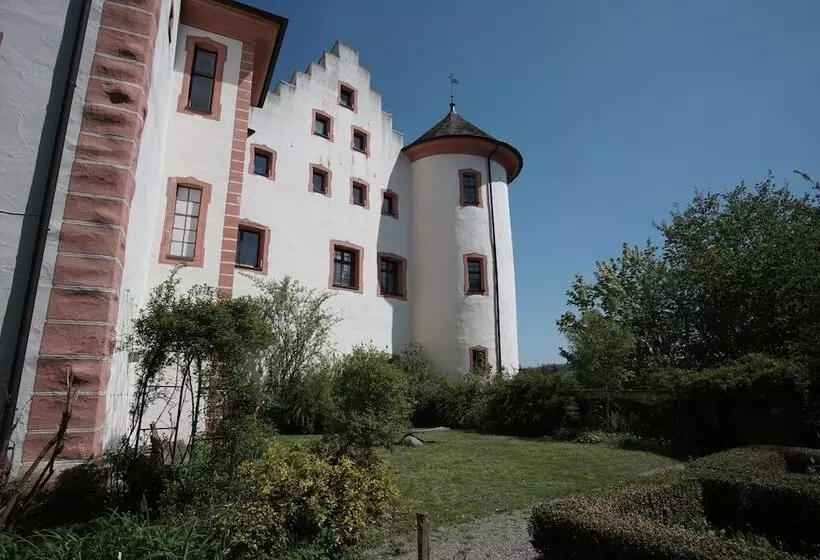 Hotelli Tagungszentrum Schloss Hohenfels
