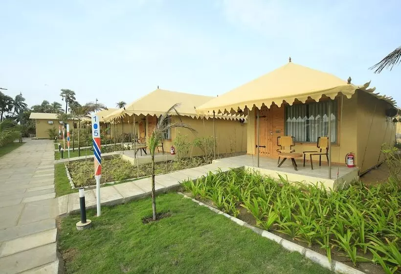 Hotelli Radhika Beach Resort & Spa Diu