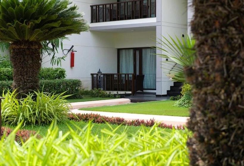 Hotel Radhika Beach Resort & Spa Diu