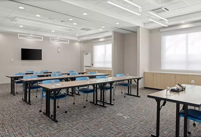 ホテル Towneplace Suites By Marriott Cape Canaveral