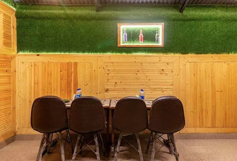 ホテル Treebo Greenland, Mall Road