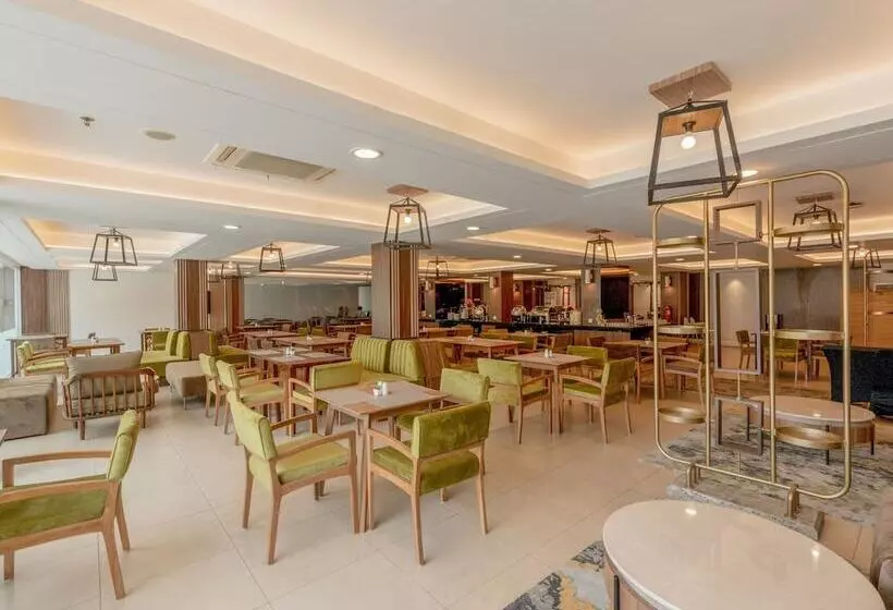 Next Hotel Yogyakarta