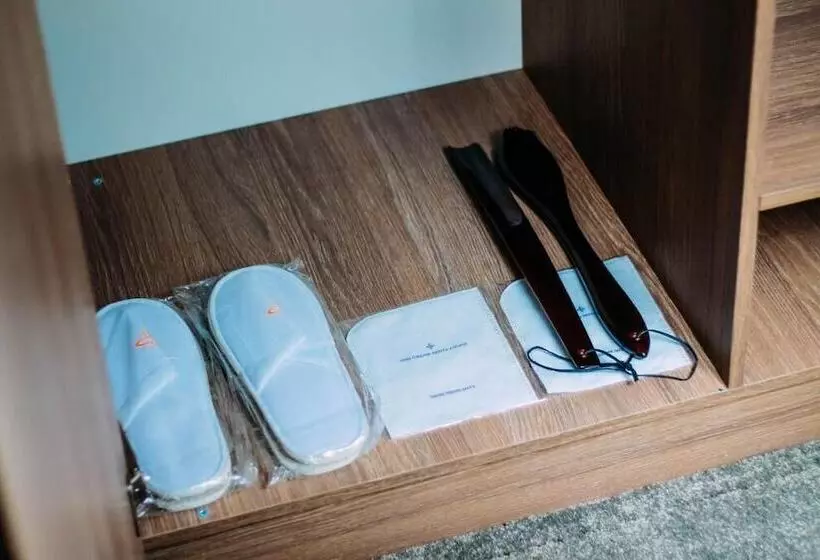 Osh Grand Hotel Chavo