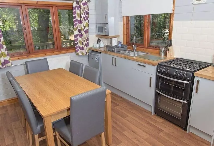 Lomakeskus Sandy Balls  Holiday Village