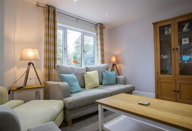 Lomakeskus Sandy Balls  Holiday Village