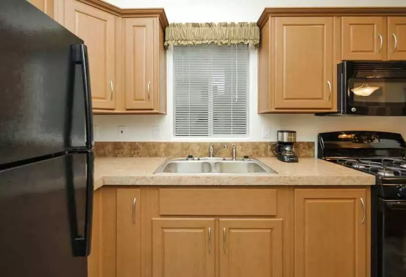The Cottages At Golden Village Palms Rv Resort