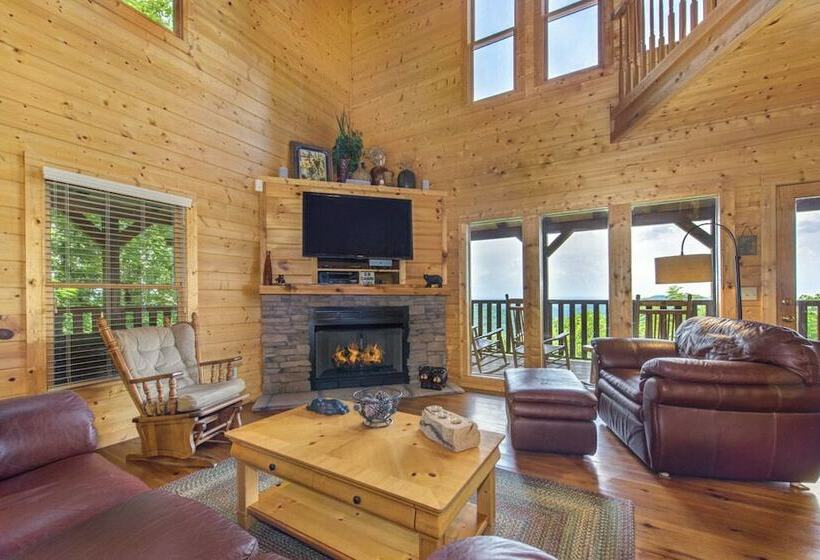 The Real Mccoy Stunning Views W/ Private Hot Tub