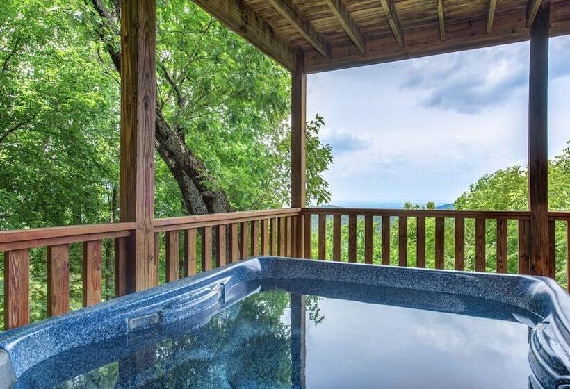 The Real Mccoy Stunning Views W/ Private Hot Tub