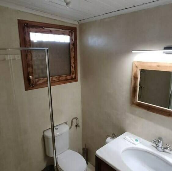 Beachfront/2br/garden/bbq/seaview/quietretreat