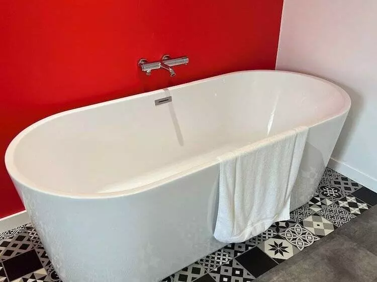 Aamiaismajoitus (B&B) Aux Charmes