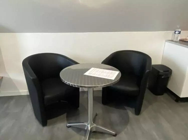 Aamiaismajoitus (B&B) Aux Charmes