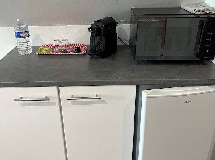 Bed and Breakfast Aux Charmes