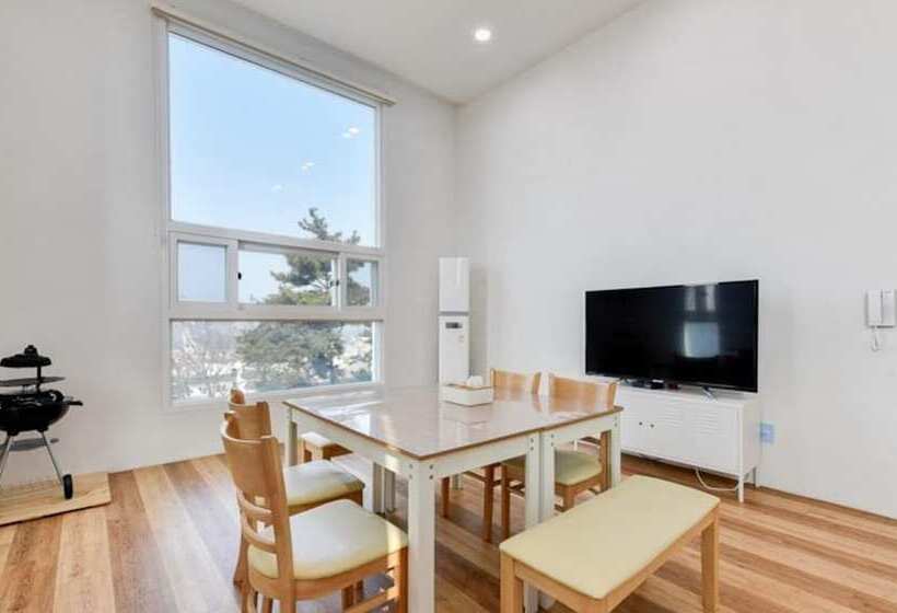 Daebudo Tourist Pension