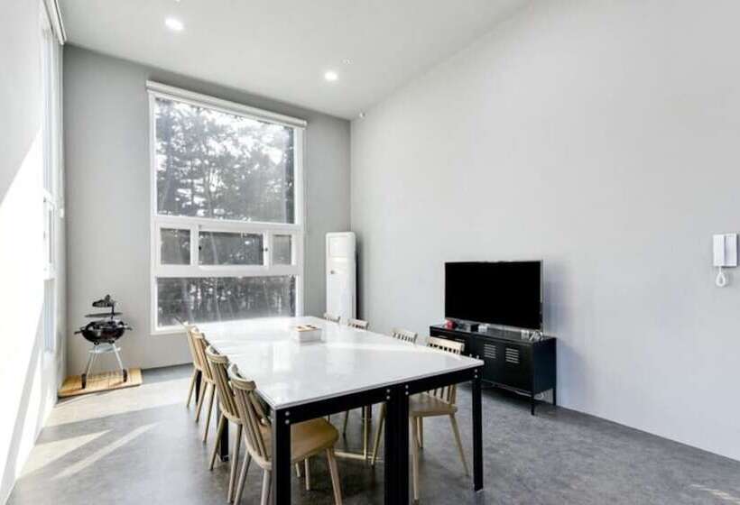 Daebudo Tourist Pension