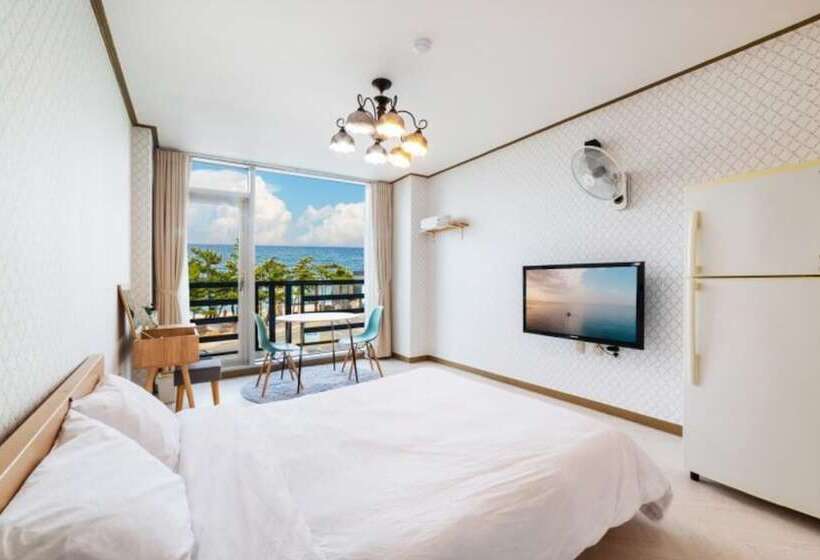 Gangneung Big Island Pension