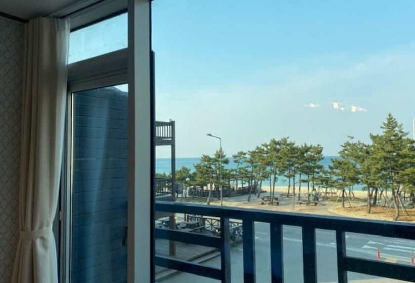 Gangneung Big Island Pension