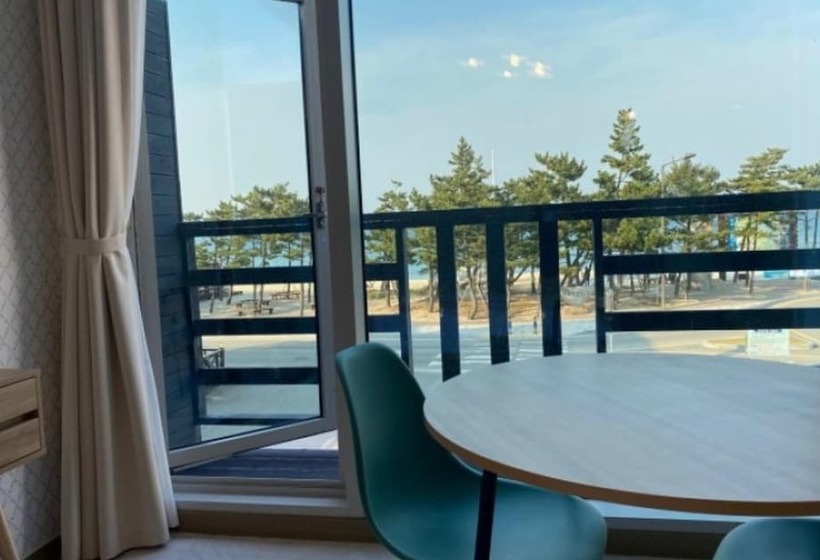 Gangneung Big Island Pension