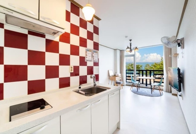 Gangneung Big Island Pension