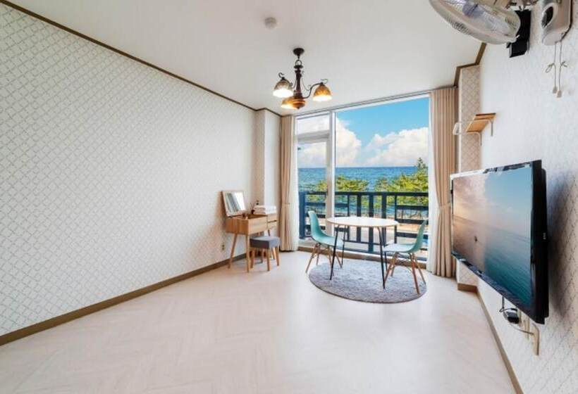 Gangneung Big Island Pension