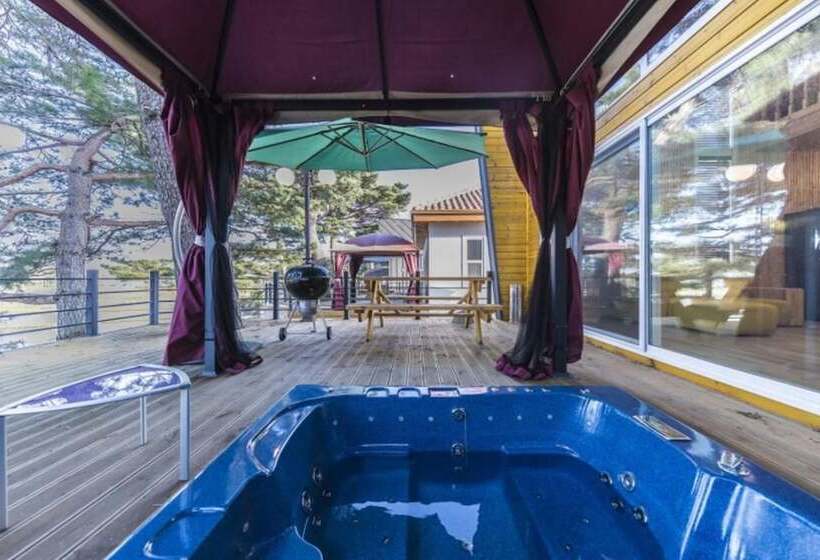 Gangneung Solbit Pension