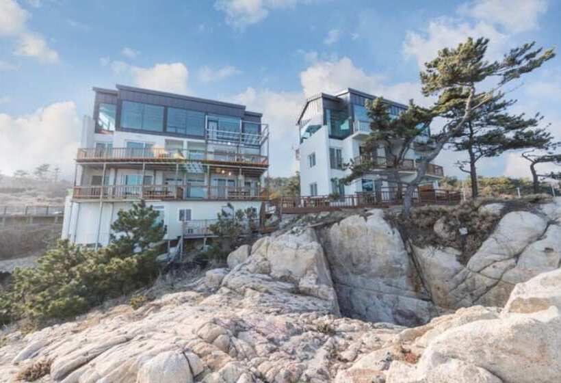 Gyeongju High Pension