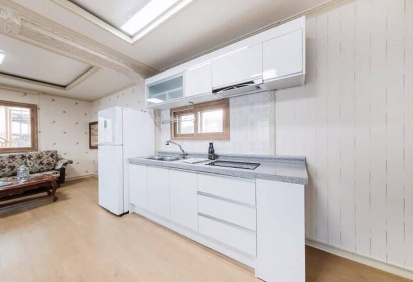 Gyeongju High Pension