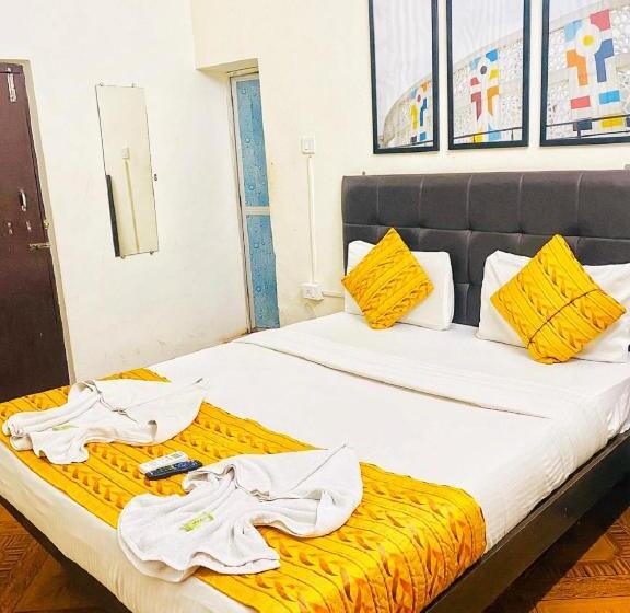 Hotel Baga Beach Paradise