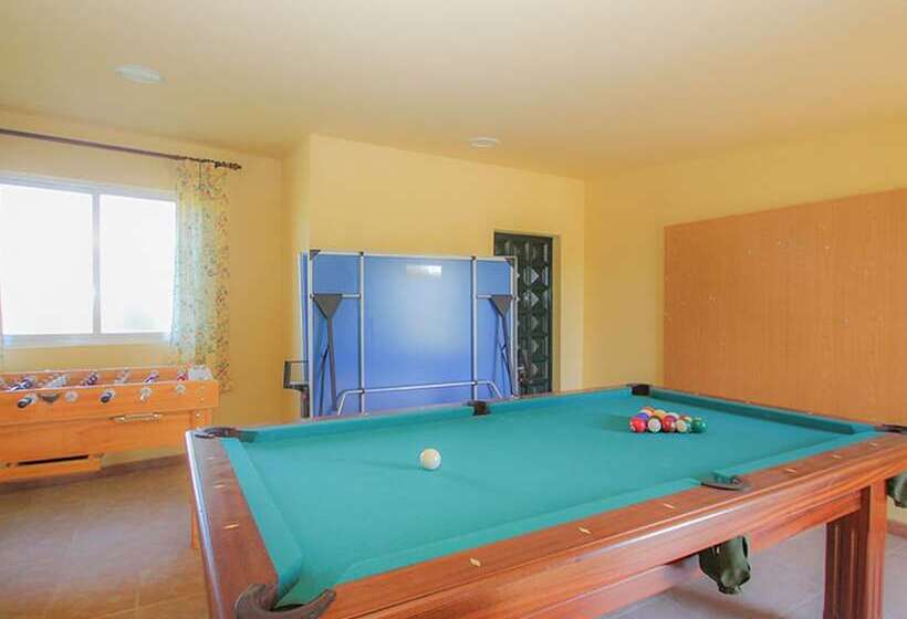 ホテル El Toril Glamping Experience