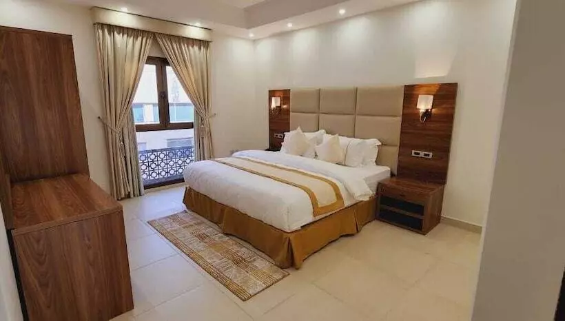 Hotelli Golden Elite