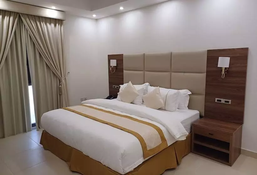 Hotelli Golden Elite