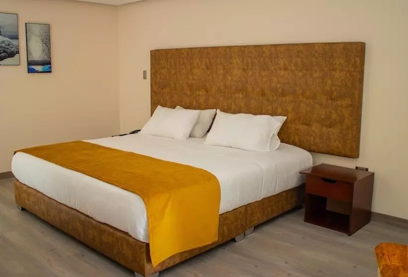 Hotel Harmony