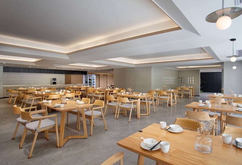 Otel Ramada Encore By Wyndham Jiusuo Downtown