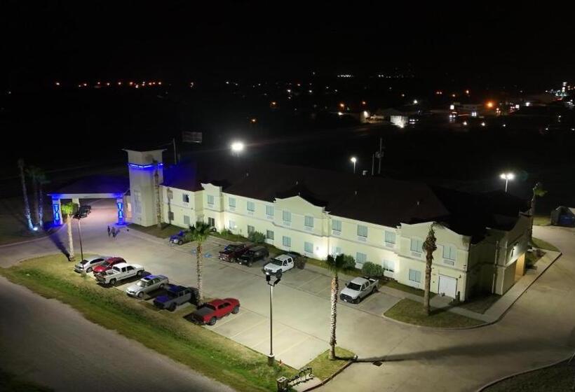 호텔 Rivers Inn And Suites