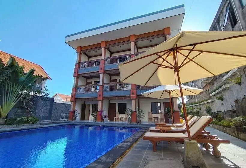 ホテル The Tunjung Boutique Resort
