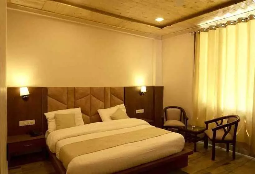 ホテル Vasudeva Inn