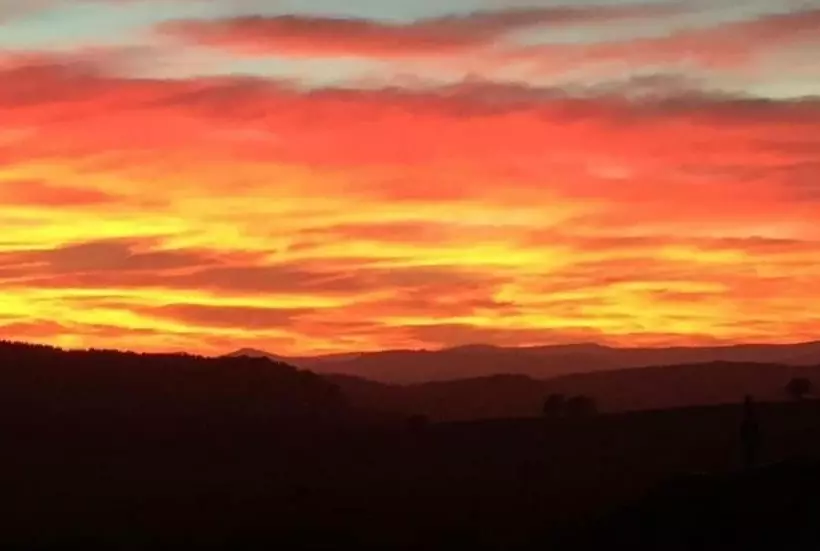 Impeccable 3 Bed 17th Century Luxury Cottage