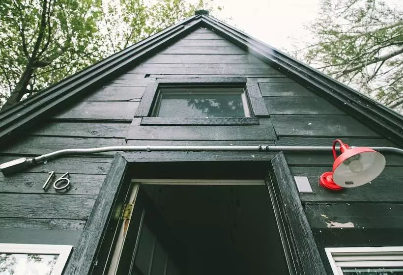 Motelli Trailhead Cabins & Lodging