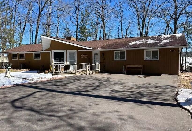 Oak Ridge Lake House