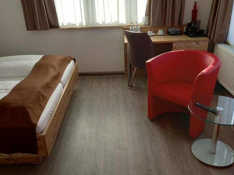 Pansiyon Gasthaus Adler Double Room With Private Bathroom And Garden View